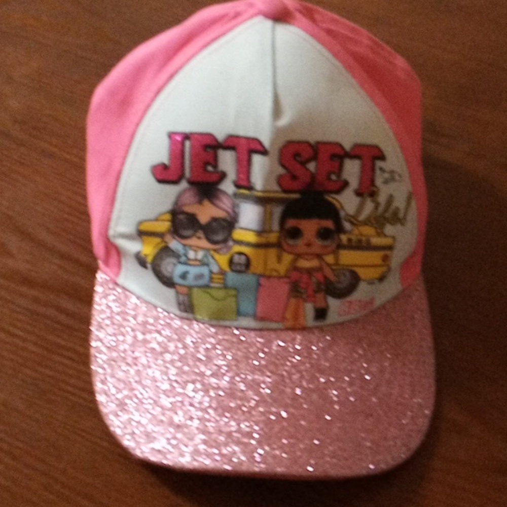 LOL SURPRISE pink and white size ( one size) small girls cap